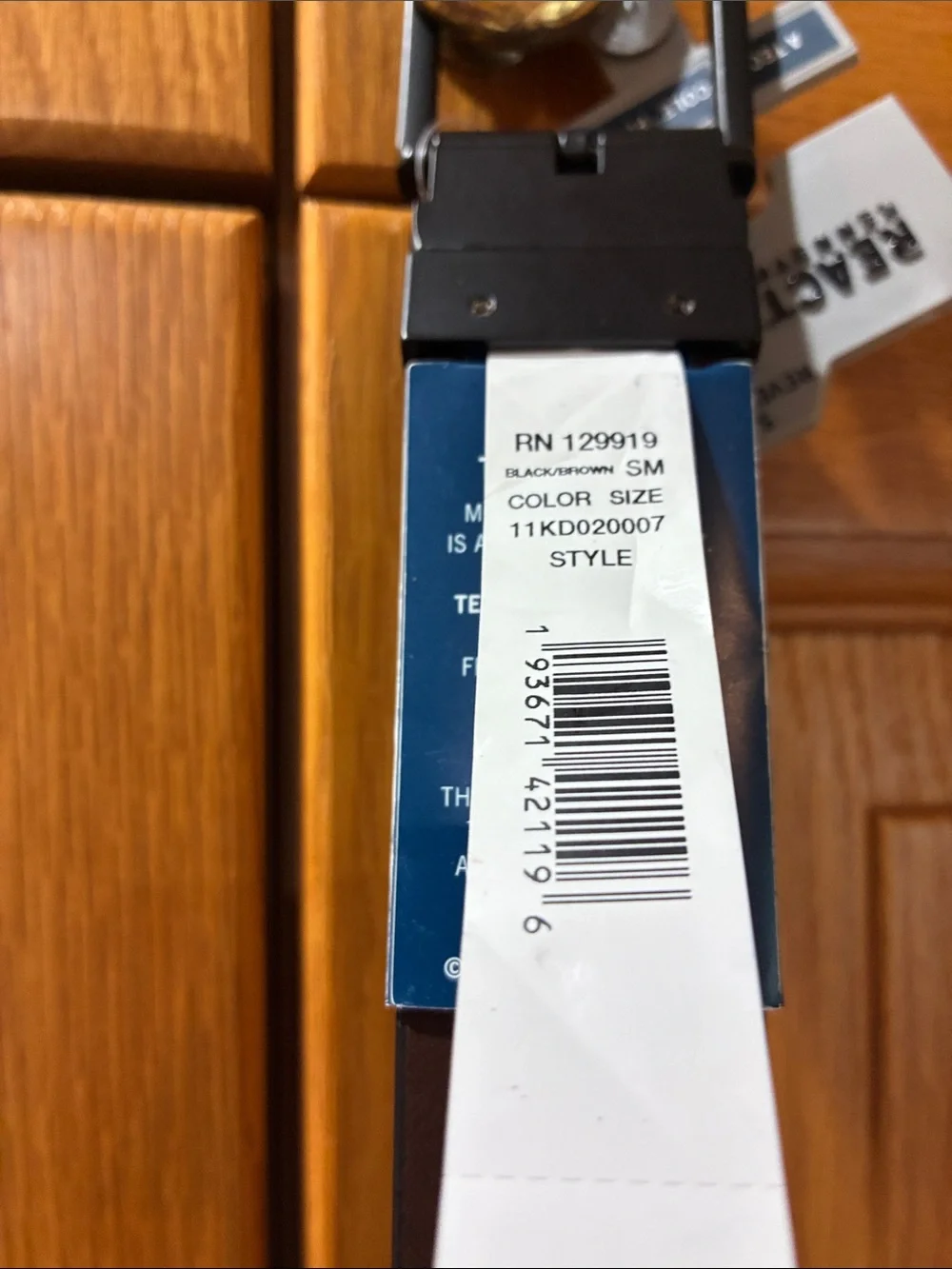 Kenneth Cole Black Leather Closet Belt Organizer Strap